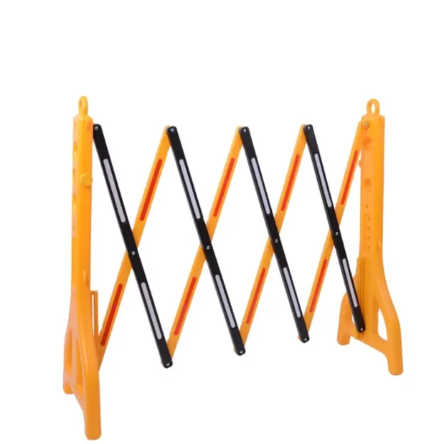 plastic-zic-zac-expandable-safety-barricade